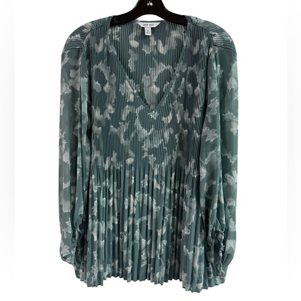 Nine West Pleated Sheer Sleeve Top Size XL